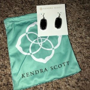 Kendra Scott - DANI SILVER EARRINGS IN BLACK